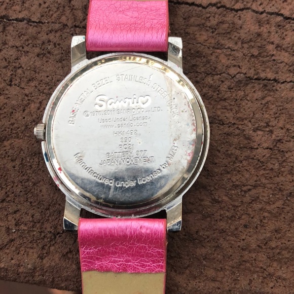 Hello Kitty Watch - Picture 3 of 9